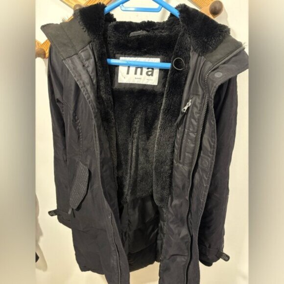 TNA SUMMIT PARKA - Size small - Picture 2 of 13
